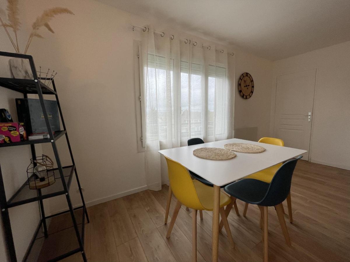 Apartmán Le Geneslay - Circuit - T3 - 6P - Reve Au Mans Le Mans Exteriér fotografie